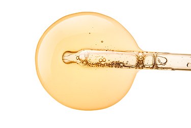 Ein Kleks Serum und die Pipette dazu