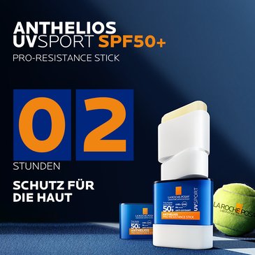 Anthelios PRO SPORT Stick LSF 50+ mit Tennisball, Claim „2 Stunden Schutz für die Haut“ und Hinweis auf pro-resistente Formel.